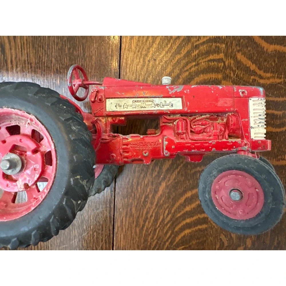 Farmall vehicle type